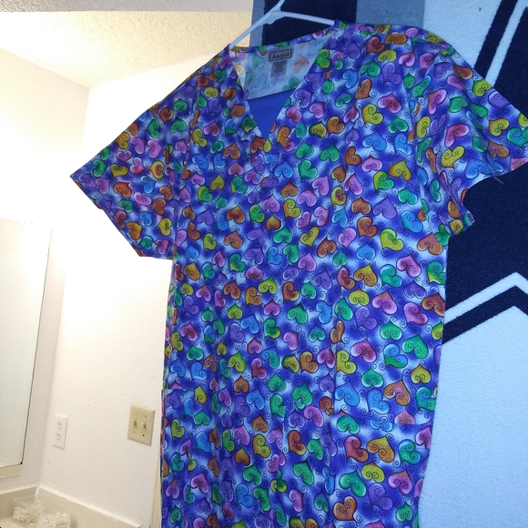 Medical scrubs - Picture 4 of 8